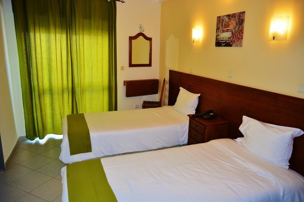 Residencial A Doca Hotel Faro Eksteriør billede