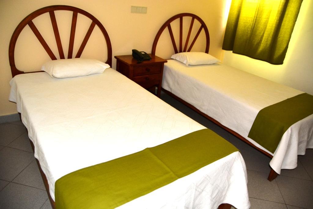Residencial A Doca Hotel Faro Værelse billede